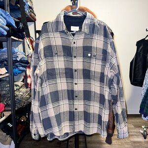 NWT American Eagle Outfitters Black and Cream Plaid Shirt Jacket Size Large